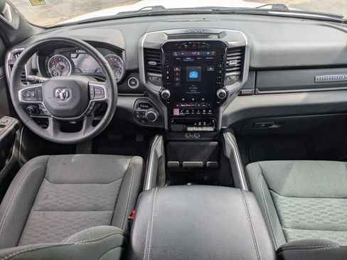 Used 2025 RAM 1500 Big Horn AWD/4WD image 16