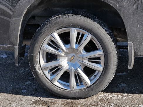 Used 2025 Chevrolet Silverado 1500 High Country image 11