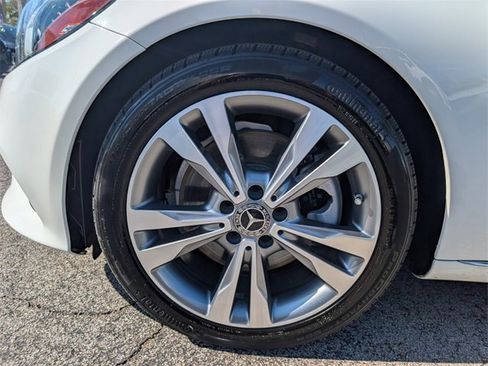 Used 2021 Mercedes-Benz C 300 Sedan image 14