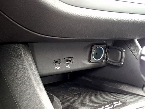 New 2026 Buick Envista Sport Touring FWD image 16