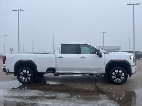 Certified 2024 GMC Sierra 3500 Denali w/ Denali Reserve Package image 2