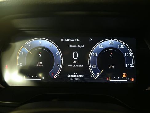 Used 2023 Jeep Grand Cherokee Altitude image 27