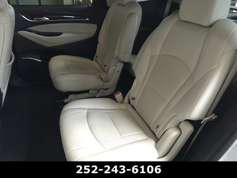 Used 2023 Buick Enclave Essence FWD image 29