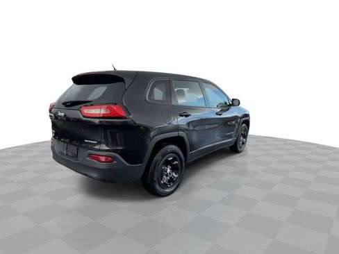 Used 2014 Jeep Cherokee Sport image 8
