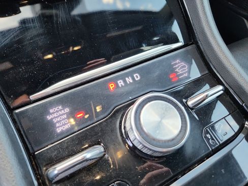 Used 2021 Jeep Grand Cherokee L Summit w/ Advanced Protech Group IV image 32