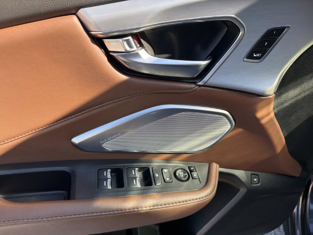 Used 2020 Acura RDX w/ Technology Package AWD/4WD image 12