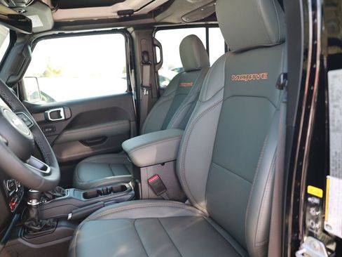 New 2026 Jeep Gladiator Mojave AWD/4WD image 16