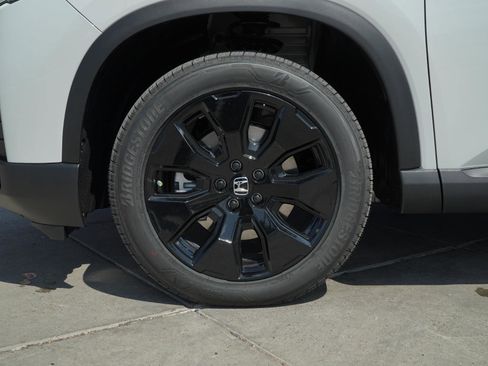 New 2026 Honda Pilot Black Edition image 12