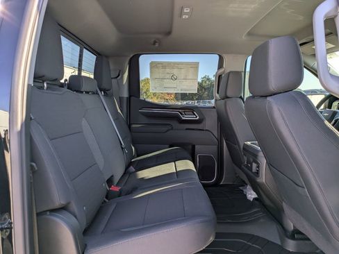 New 2026 Chevrolet Silverado 1500 LT image 31