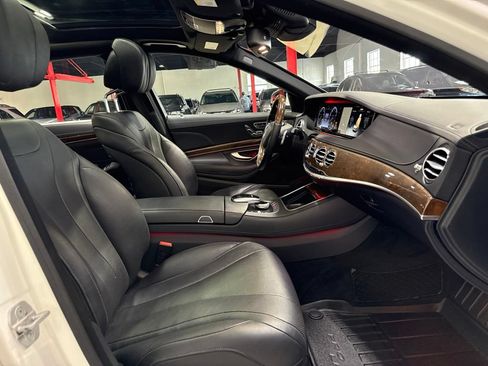 Used 2015 Mercedes-Benz S 550 4MATIC Sedan image 32