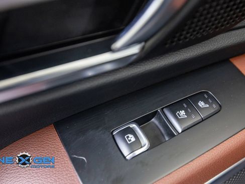 Used 2024 Kia Telluride SX Prestige w/ Towing Package AWD/4WD image 30