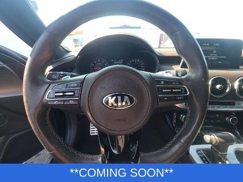 Used 2020 Kia Stinger GT image 3