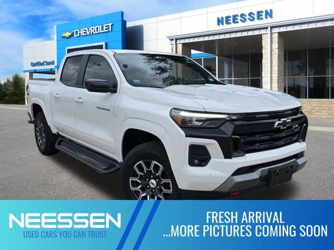 Used 2024 Chevrolet Colorado Z71 w/ Z71 Convenience Package 2 image 1