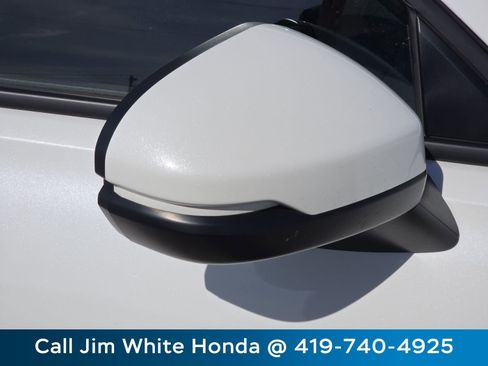Certified 2023 Honda HR-V LX image 15