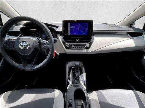 Used 2024 Toyota Corolla LE FWD image 15