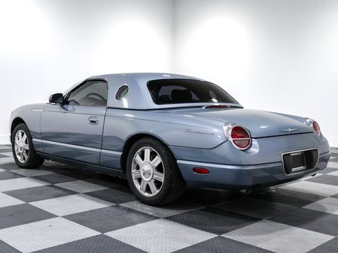 Used 2005 Ford Thunderbird RWD image 9