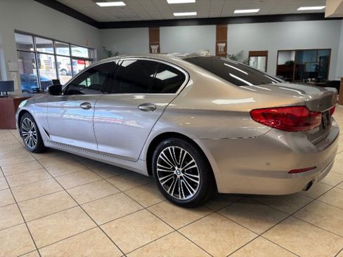Used 2018 BMW 530i xDrive AWD/4WD image 4