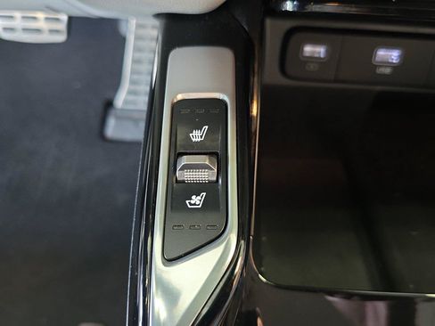 Used 2023 Kia Sorento SX Prestige AWD/4WD image 23