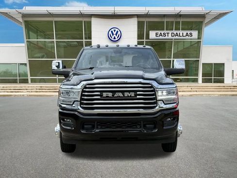 Used 2024 RAM 3500 Limited w/ Towing Technology Group AWD/4WD image 6