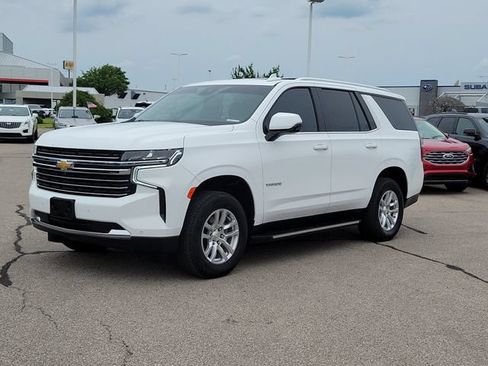 Used 2024 Chevrolet Tahoe LT w/ Luxury Package AWD/4WD image 34
