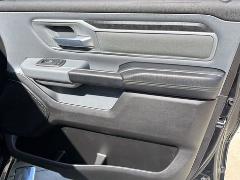 Used 2022 RAM 1500 Big Horn AWD/4WD image 23