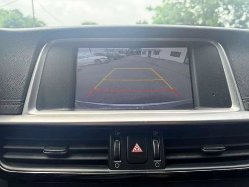 Used 2019 Kia Optima LX FWD image 17