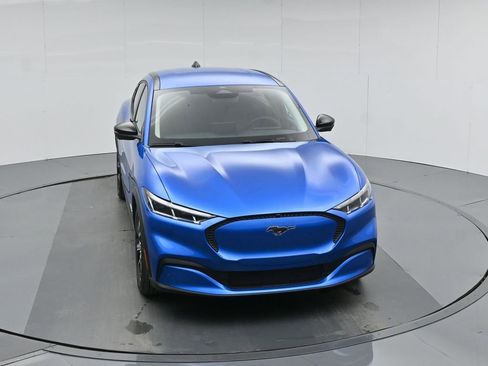 Certified 2025 Ford Mustang Mach-E Select w/ Comfort Package Lite image 37