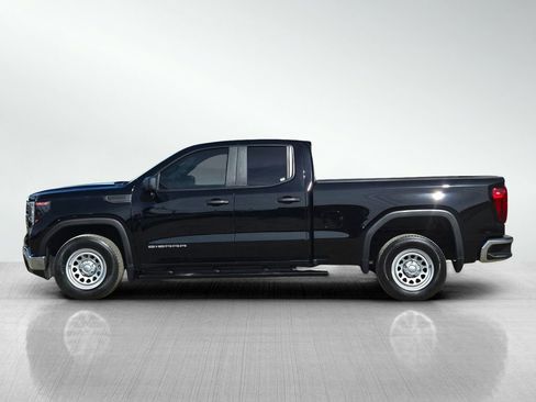 Used 2023 GMC Sierra 1500 Pro w/ Convenience Package RWD image 8