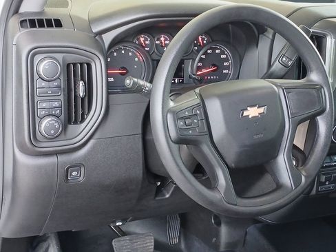 Certified 2025 Chevrolet Silverado 2500 W/T w/ WT/CX Safety Package AWD/4WD image 18