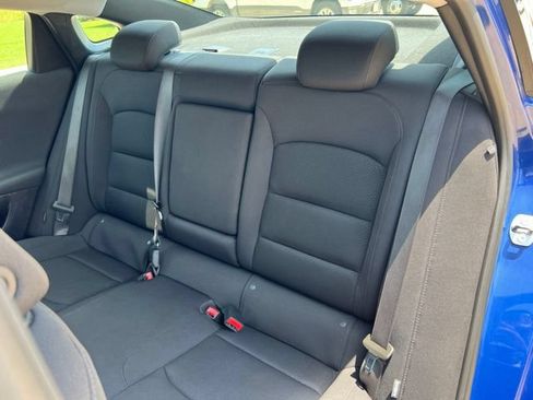 Used 2023 Chevrolet Malibu LT FWD image 15