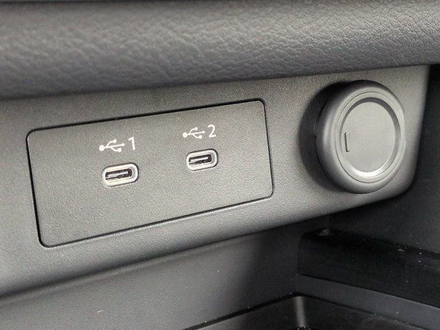 Certified 2026 Nissan Rogue SV FWD image 21