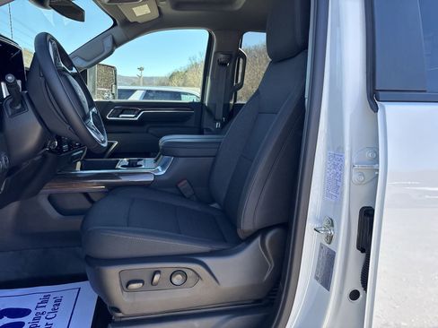 New 2026 Chevrolet Silverado 3500 LT w/ Convenience Package image 14