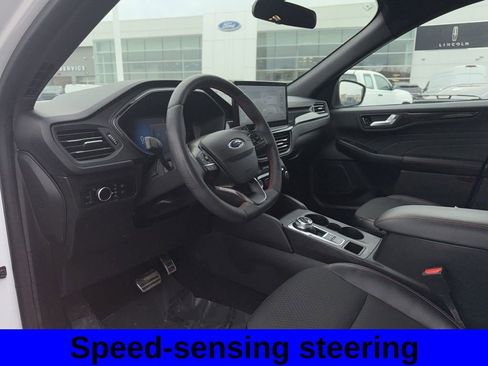 Used 2023 Ford Escape ST-Line w/ Tech Pack #1 image 11
