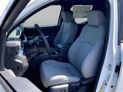 New 2026 Toyota Tacoma SR5 RWD image 9