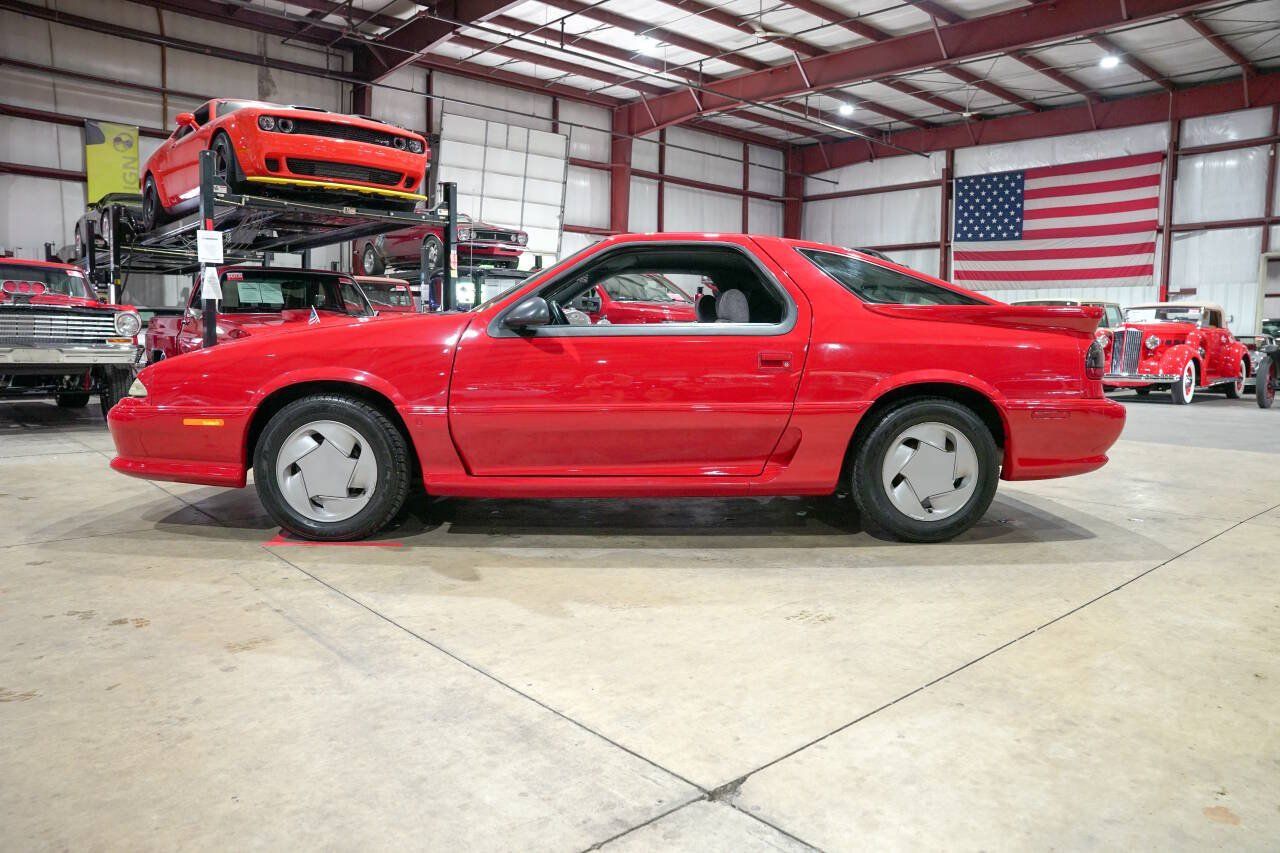 Used 1992 Dodge Daytona ES FWD image 4