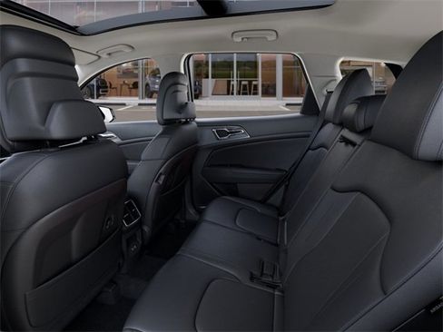 New 2026 Kia Sportage EX image 18