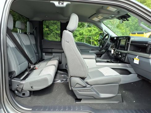 New 2026 Ford F350 XLT w/ FX4 Off-Road Package AWD/4WD image 16