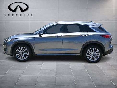 Certified 2025 INFINITI QX50 Luxe AWD/4WD image 4