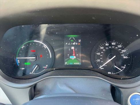 Certified 2024 Toyota Sienna LE w/ LE Plus Package AWD/4WD image 25