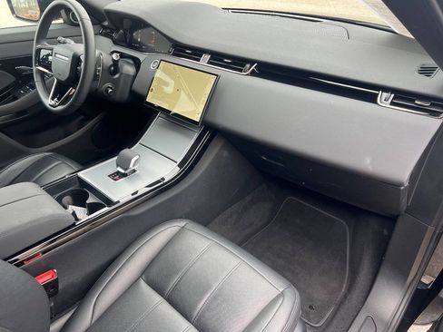 Used 2024 Land Rover Range Rover Evoque S AWD/4WD image 23