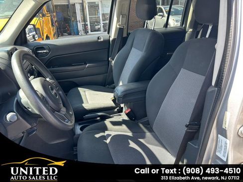 Used 2013 Jeep Patriot Sport w/ PWR Value Group image 8