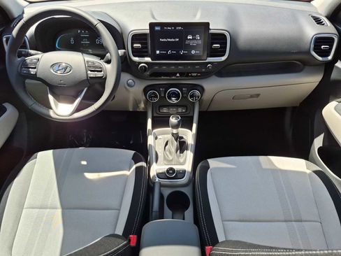 New 2026 Hyundai Venue SEL FWD image 15