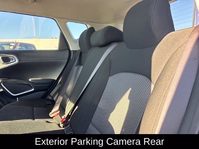 Certified 2024 Kia Soul LX w/ LX Technology Package FWD image 16