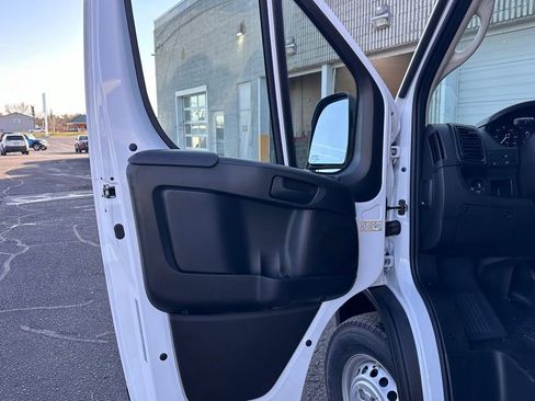 New 2026 RAM ProMaster 2500 w/ Convenience Group FWD image 10