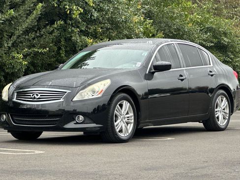 Used 2013 INFINITI G37 Journey w/ Premium Pkg image 8