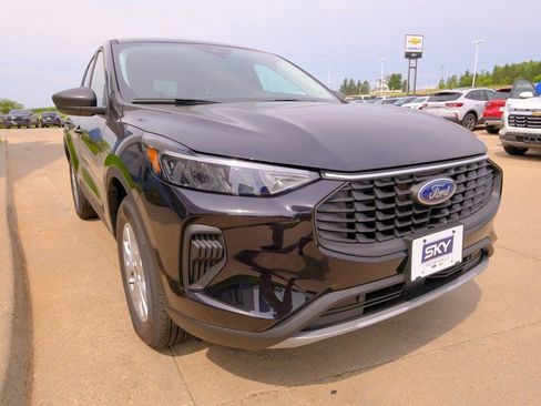 New 2025 Ford Escape Active image 11