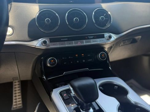 Used 2022 Kia Stinger GT2 w/ Red Interior Color Package RWD image 19