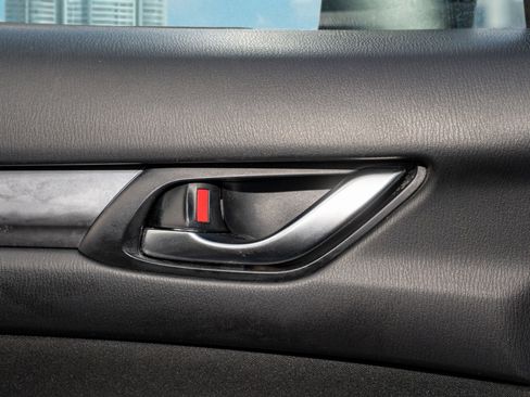 Used 2018 MAZDA CX-5 Sport image 26