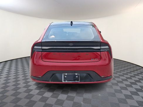 Used 2026 Toyota Prius Plug-In Hybrid w/ Limited Premium Package FWD image 5