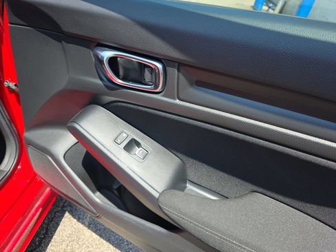 Certified 2025 Honda Civic Sport image 21
